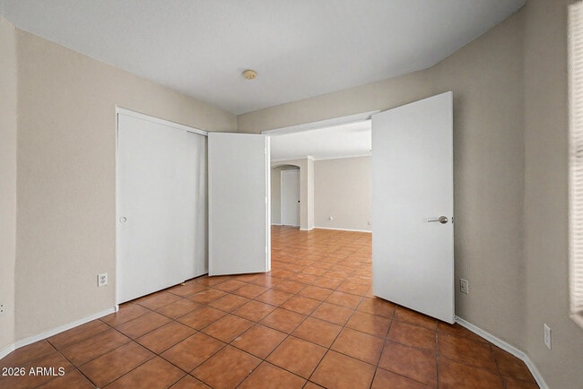 Building Photo - 8133 W Magnolia St