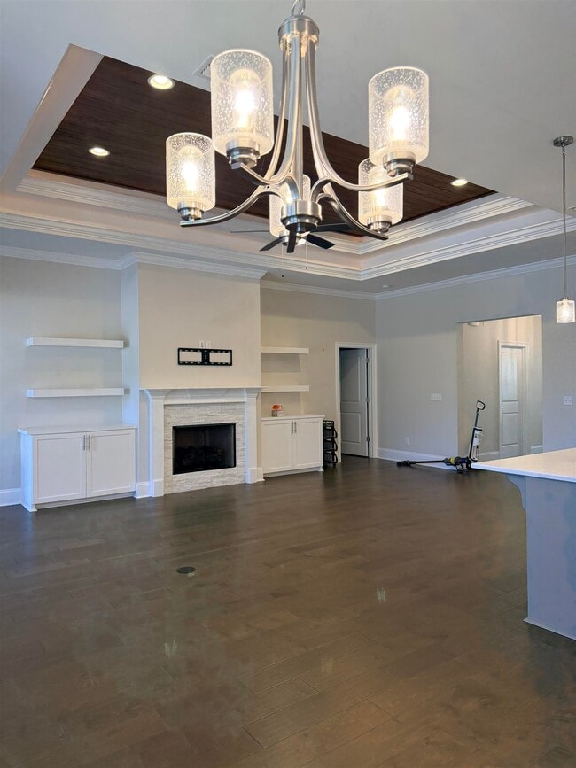 Building Photo - 5742 Vlg Rdg Ln