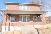Building Photo - 306 Brooks St