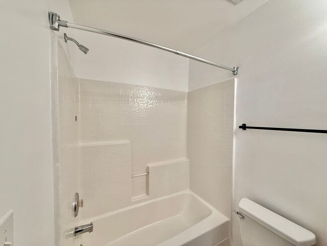 Building Photo - Newly Remodeled 4BD, 2.5BA Raleigh Home wi...
