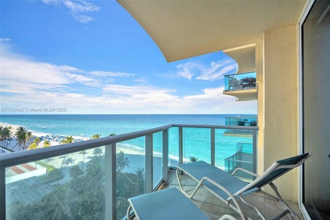 Building Photo - 2501 S Ocean Dr