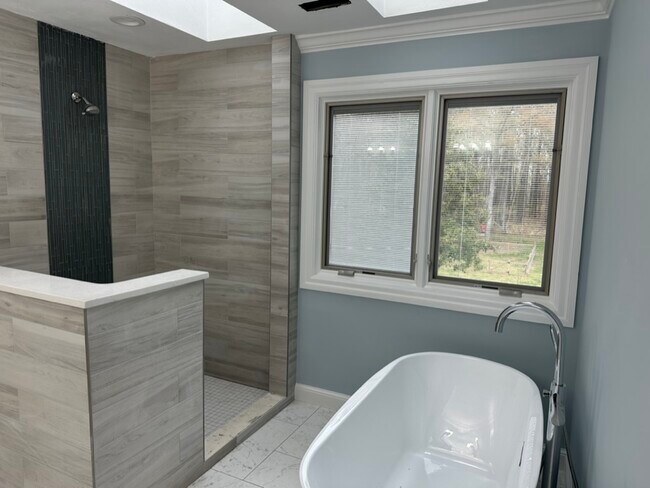 Building Photo - 1308 Boardwalk Way