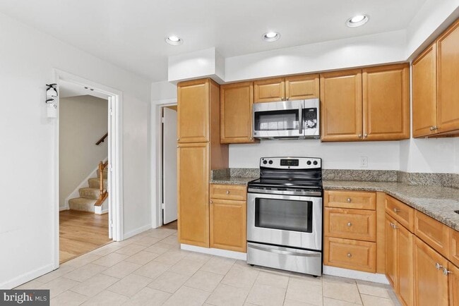 Building Photo - 7422 Eldorado St