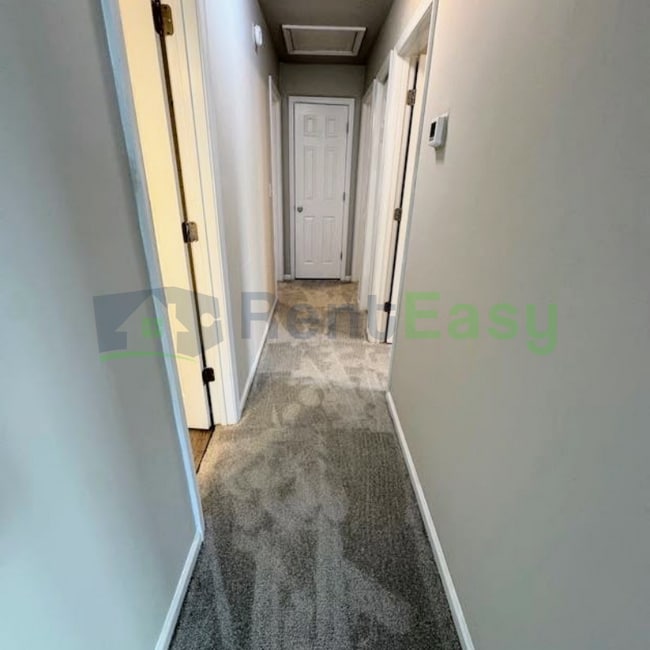 Building Photo - 1327 Hazel Ave