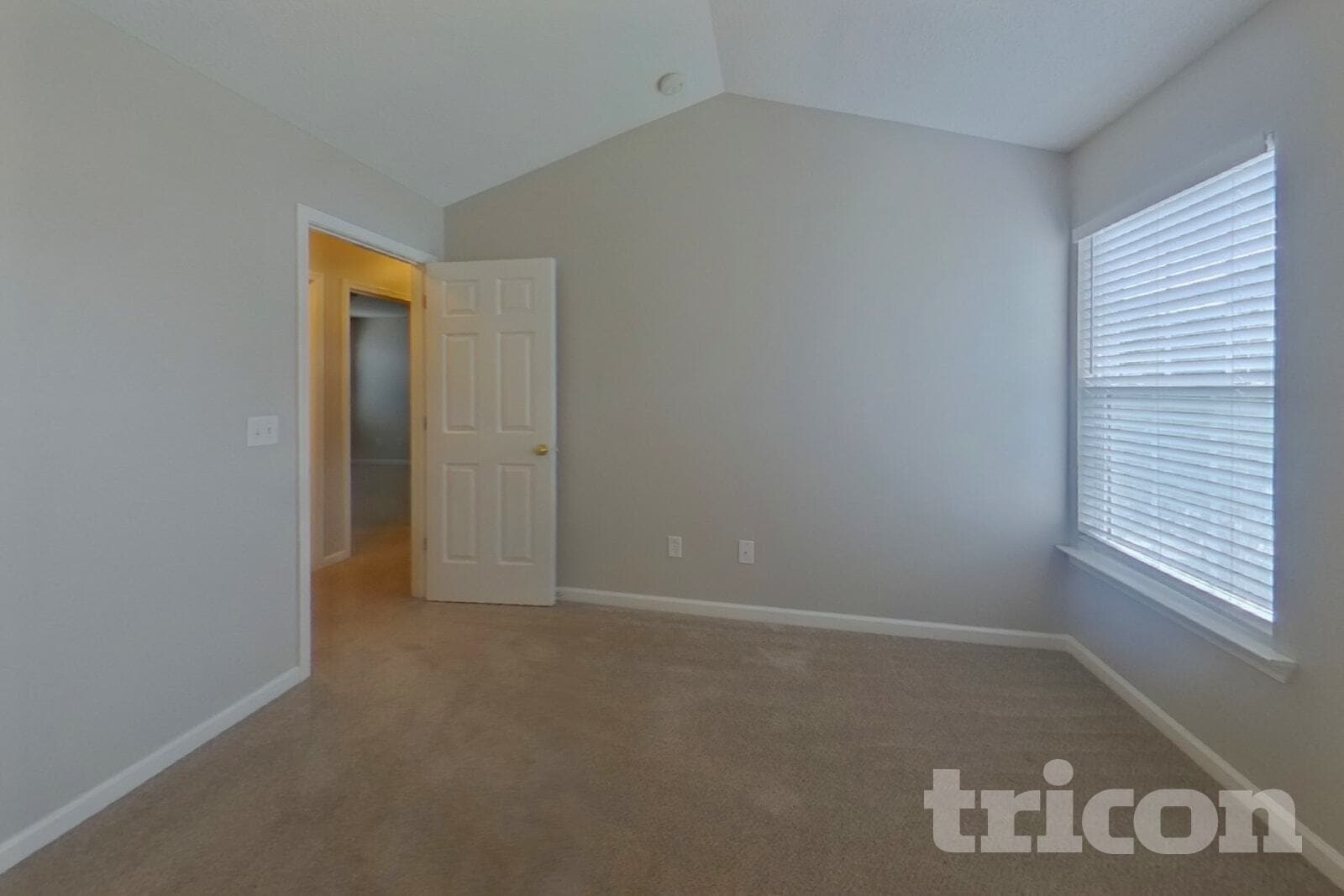 Building Photo - 65 Sand Oak Ct