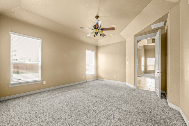Building Photo - Spacious 4-Bedroom Home with Game Room in Desirable Community!