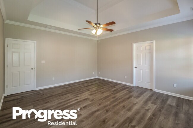 Building Photo - 1259 Saxony Dr SE