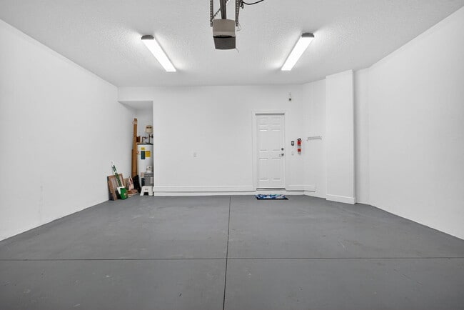 Building Photo - 5072 Dulce Ct