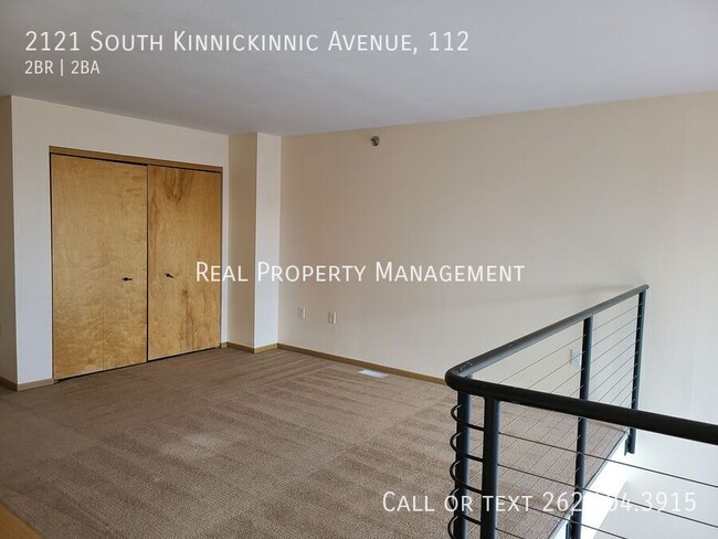 Building Photo - 2121 S Kinnickinnic Ave