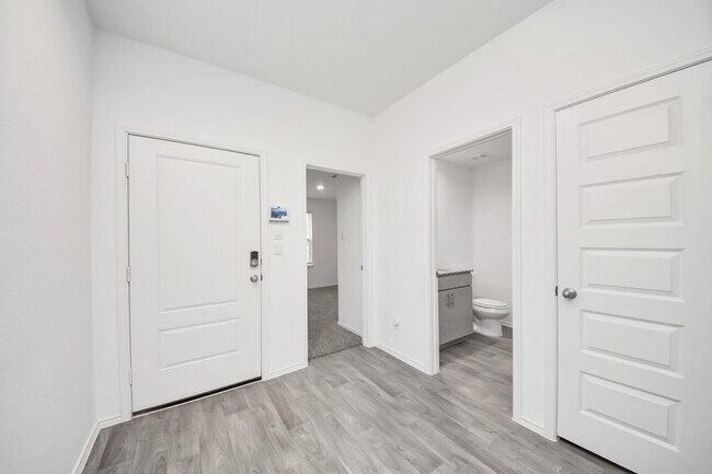 Building Photo - 1310 Bison View Ln
