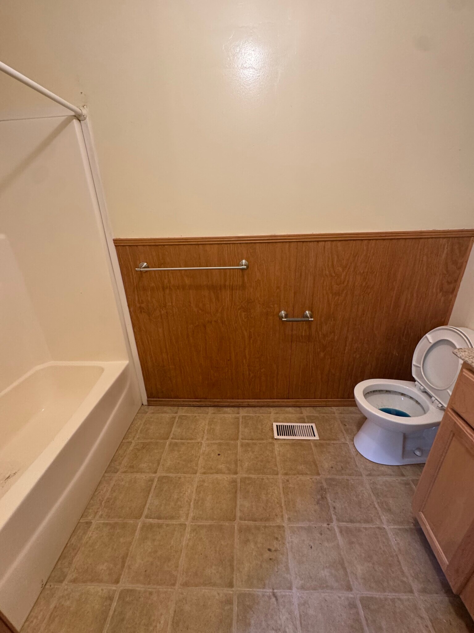 Building Photo - 625 Gunters Hill Rd