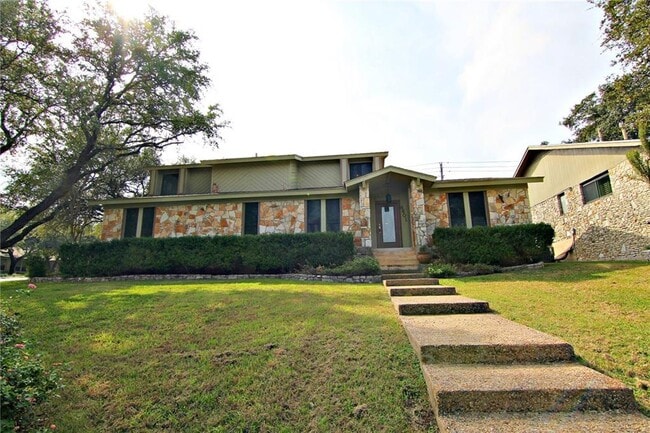 Building Photo - 6601 Colina Ln