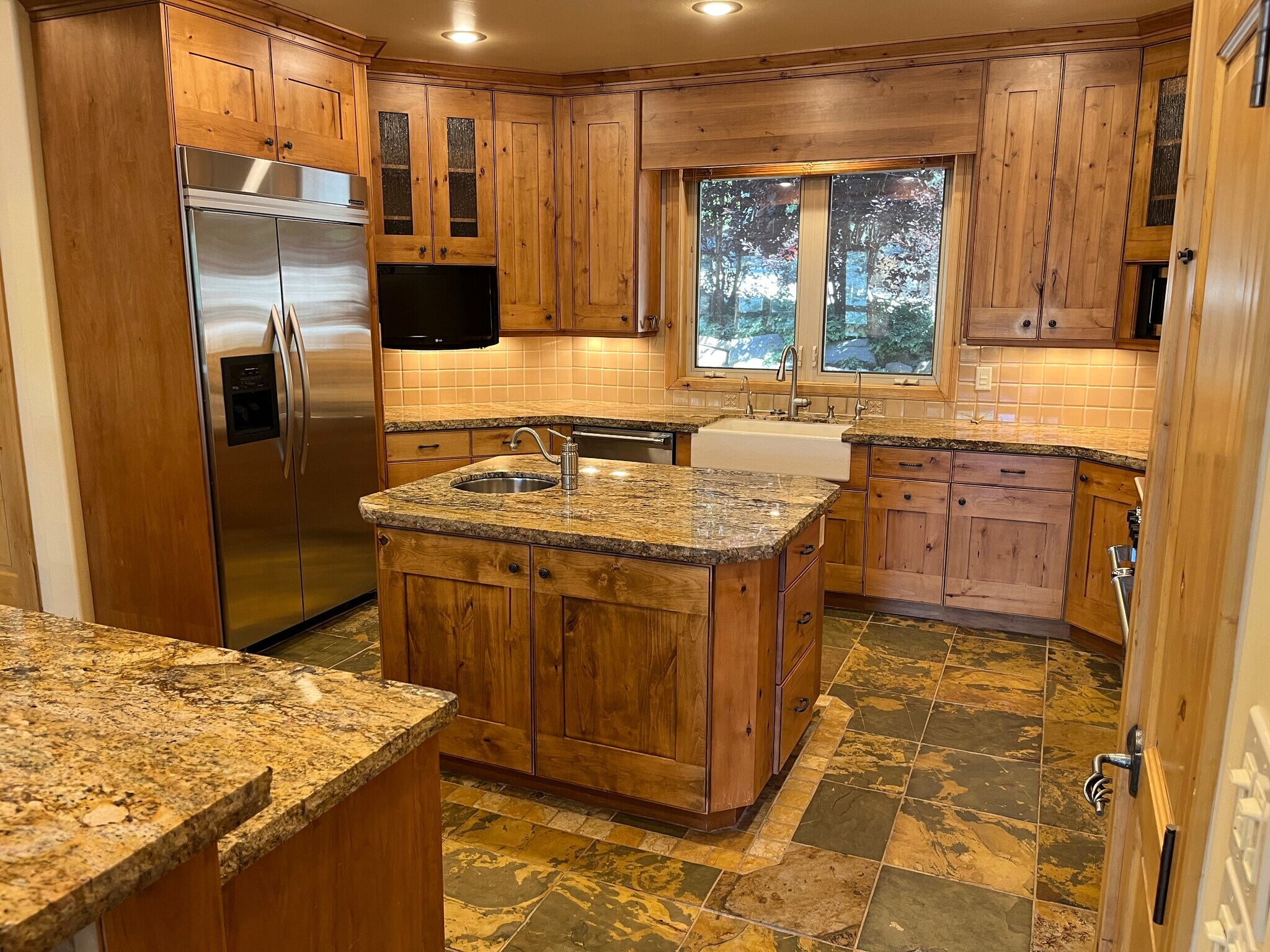 Kitchen 2 - 2557 Lower Lando Ln