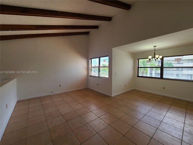 Primary Photo - 10282 NW 9th St Cir