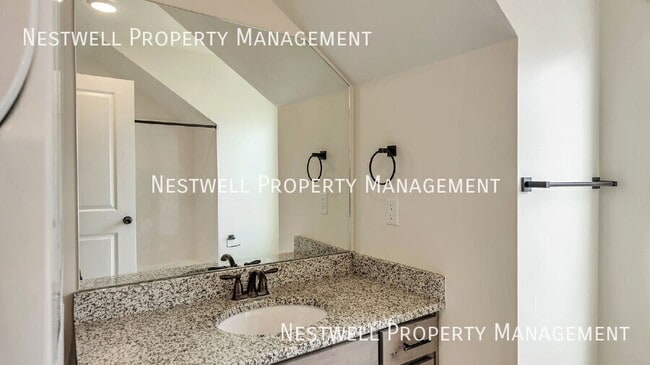 Building Photo - 5088 W Beach Comber Way