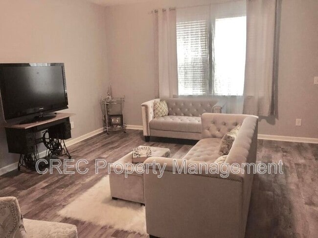 Building Photo - 1050 Lexi Ct