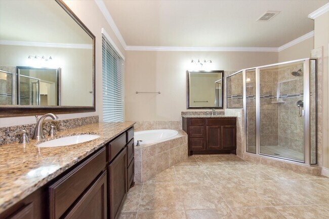 Building Photo - 51 Daffodil Meadow Pl