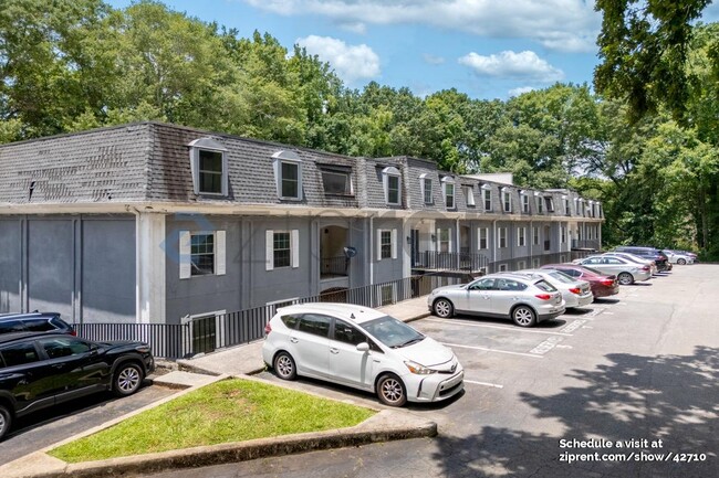 Building Photo - 900 Mell Ave
