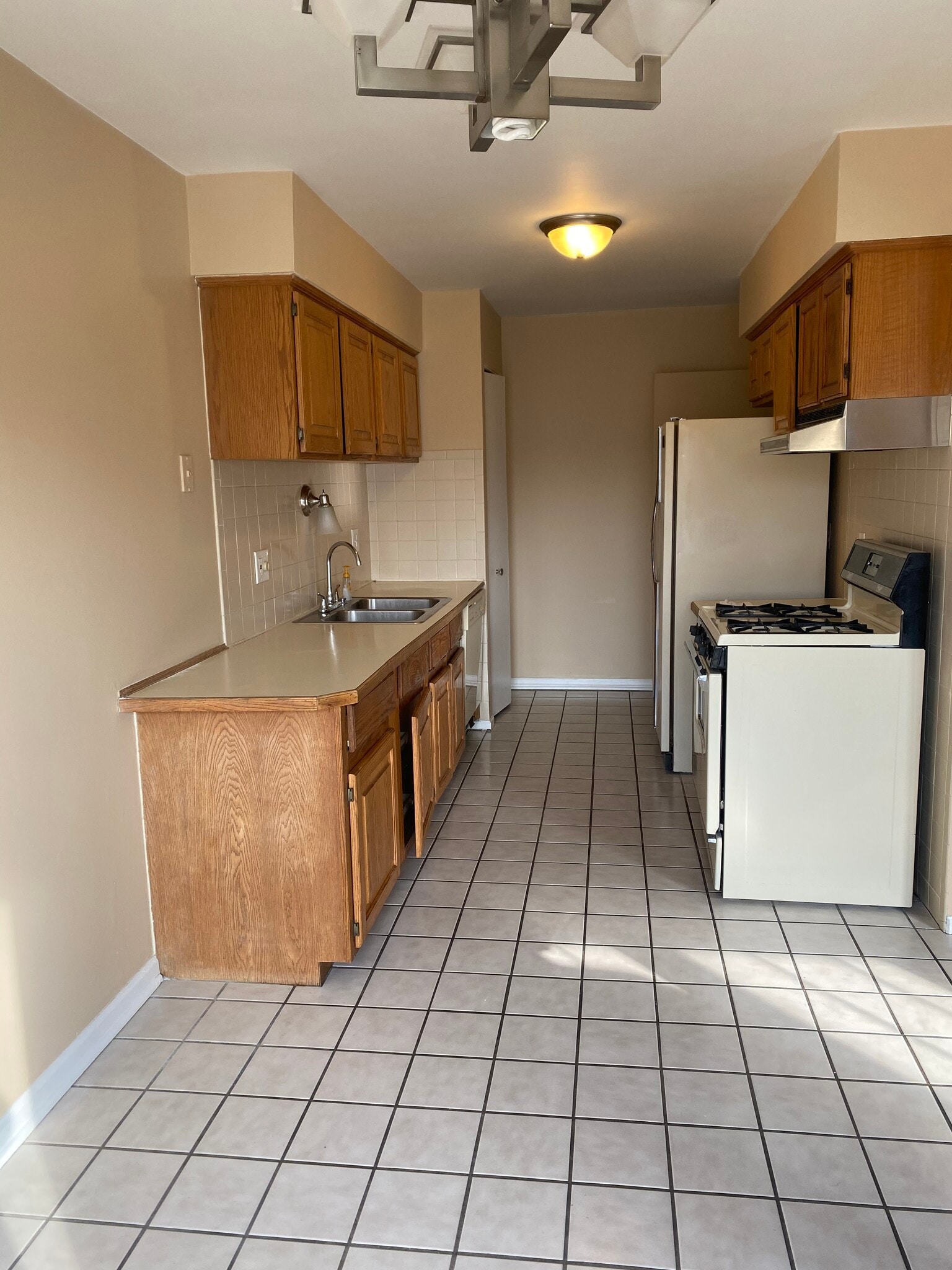 Building Photo - 34119 Garfield Cir