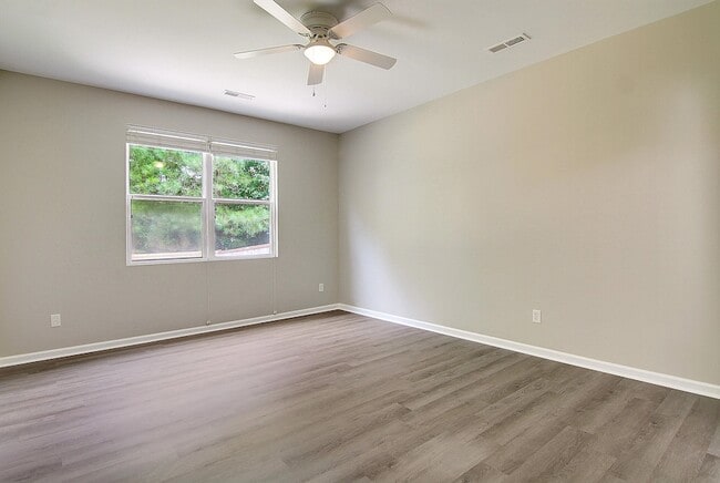 Building Photo - 1861 Cornsilk Dr