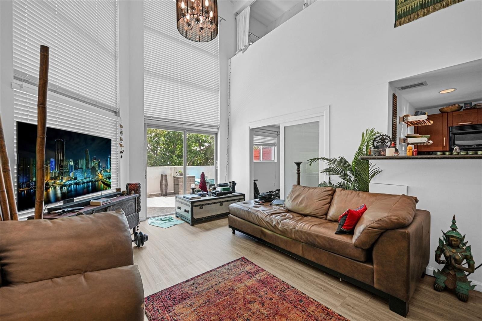 Building Photo - 7728 Collins Ave