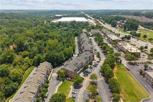 Building Photo - 22 Buford Village Walk