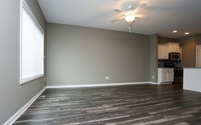 Building Photo - 9066 Burkwood Dr