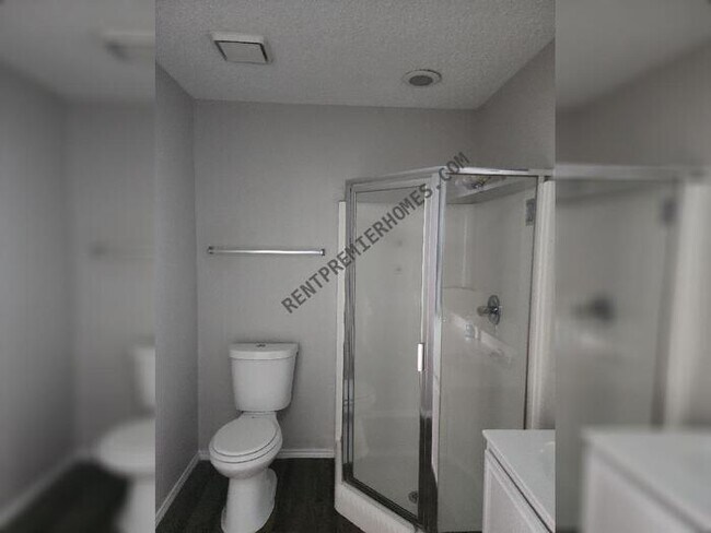 Building Photo - 3608 Garden Springs Dr
