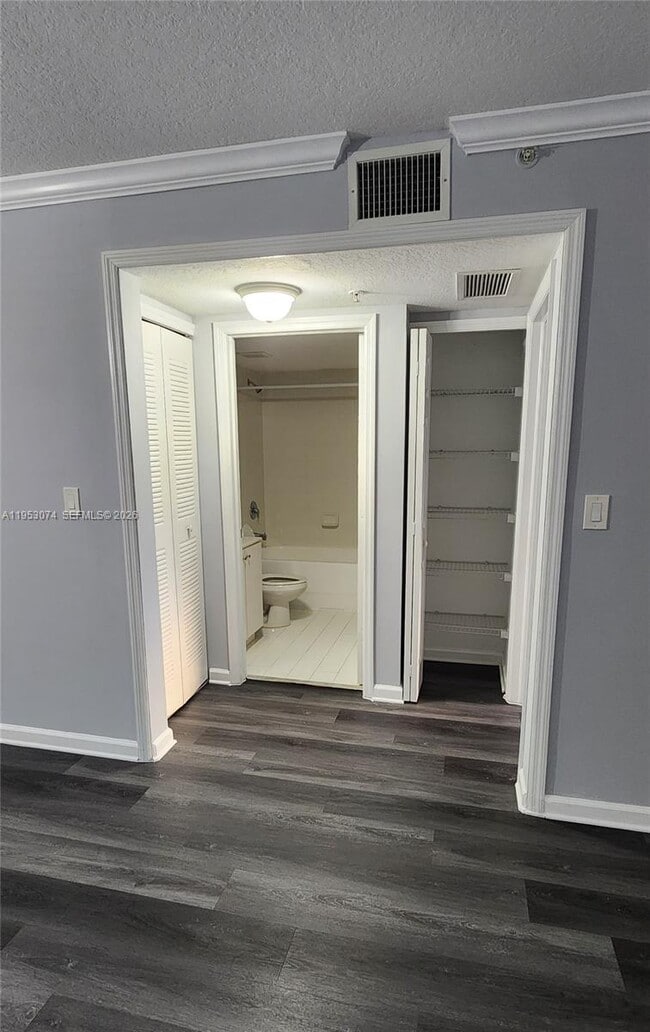 Building Photo - 22701 SW 88th Pl