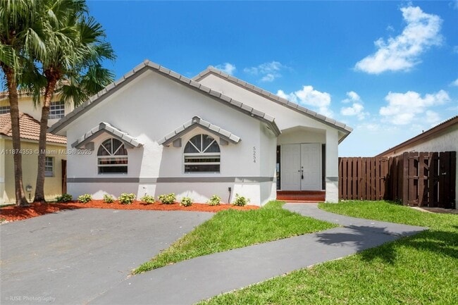 Primary Photo - 5254 SW 153rd Ct