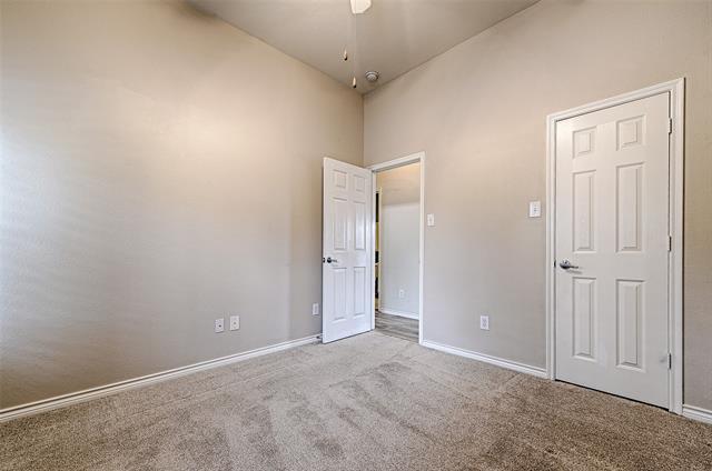 Building Photo - 9378 Park Garden Dr