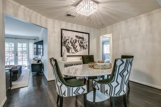 Building Photo - 4559 Elsby Ave