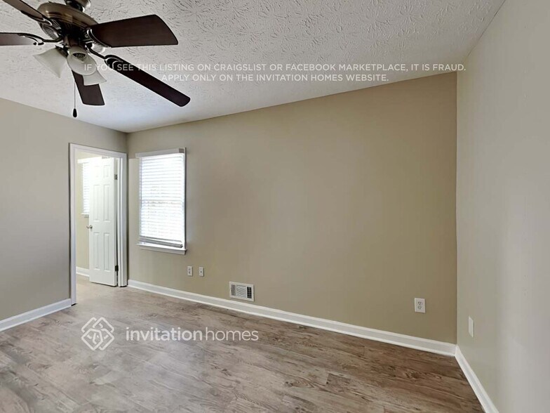 Building Photo - 106 Longview Rd