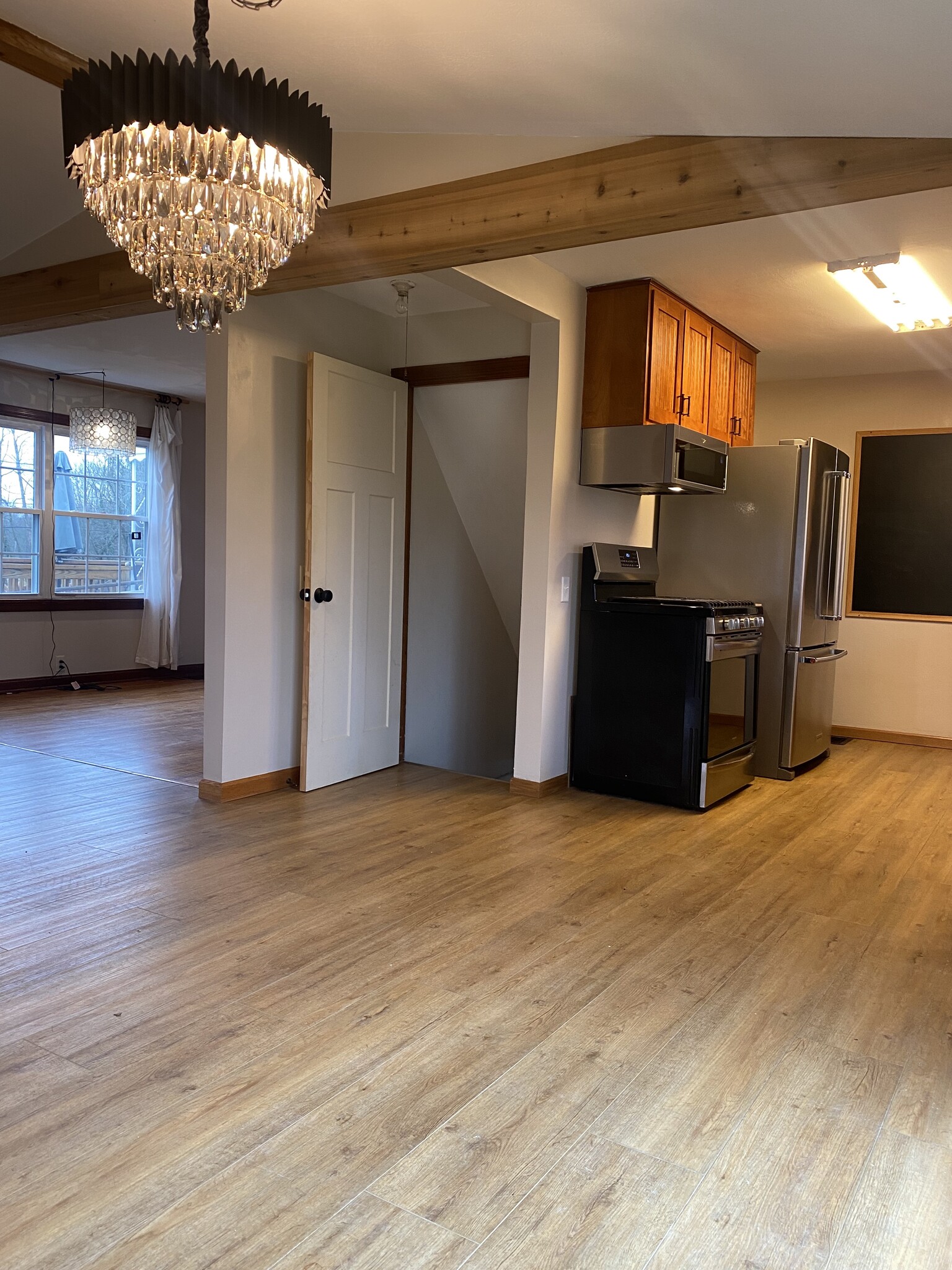 Dining Room, open concept living/dining/kitchen - 855 Wabash Ave S