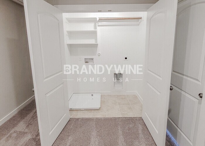 Building Photo - 10314 Ida Gdn Wy