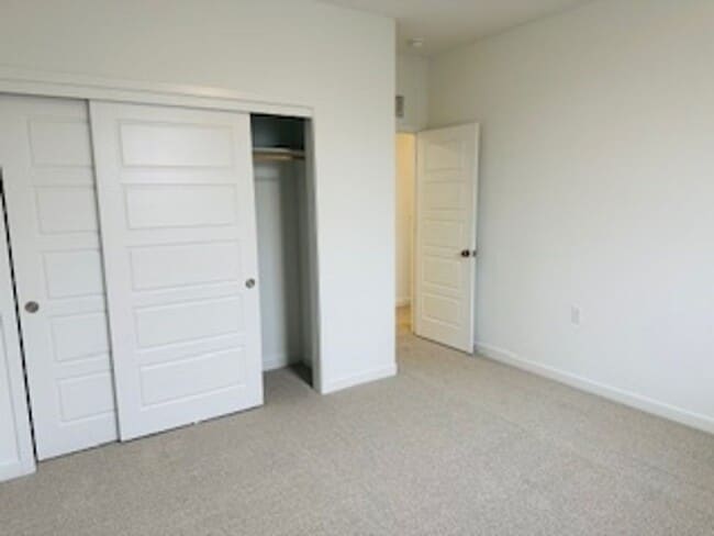 Building Photo - $2,650 Plum Tree 3 Bd + flex Home, Solar Panels & Battery, NEW Build - Clovis & Shepherd Ave.