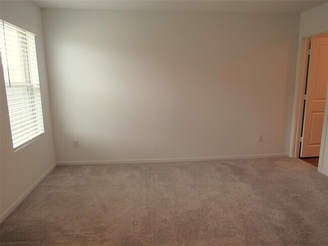 Building Photo - 5202 Sunvalley Bend Dr