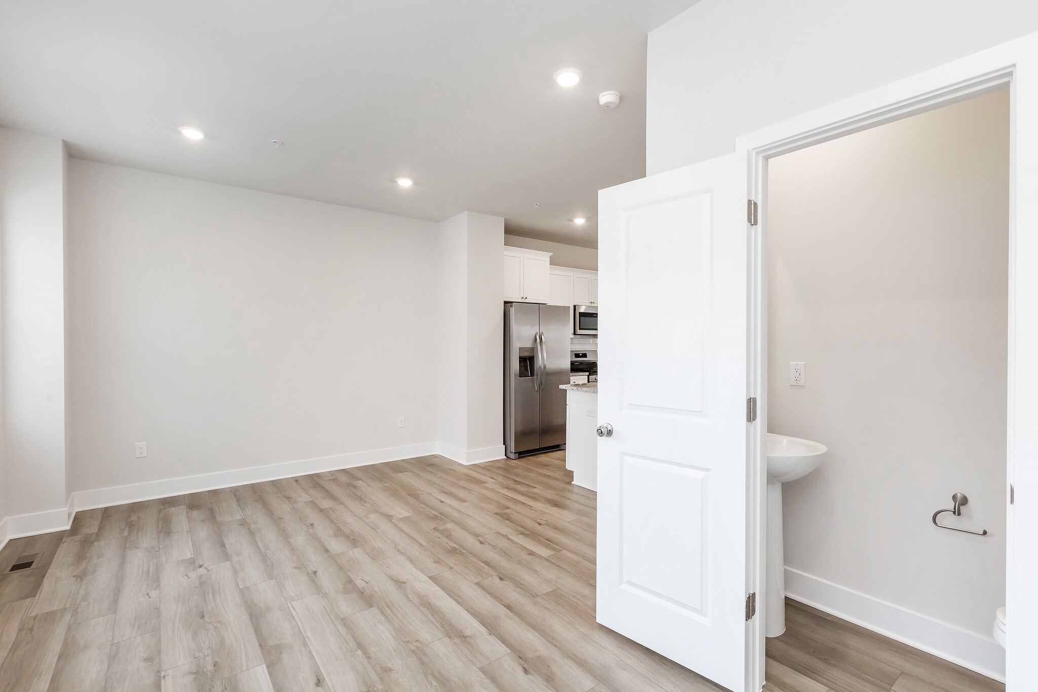 Building Photo - 2273 Marcy Dr