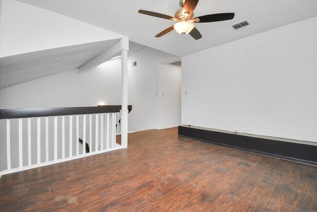 Building Photo - 7178 S Dairy Ashford Rd