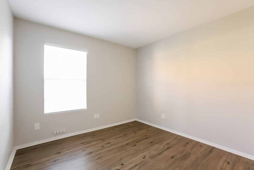 Building Photo - 4351 E Baywood Ave