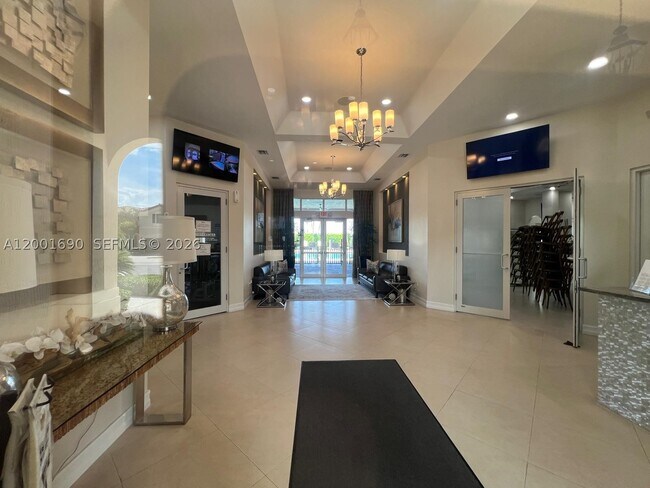 Building Photo - 8913 W 35th Way