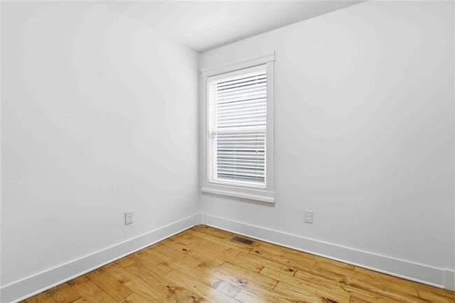 Building Photo - 501 Ridge View Crossing