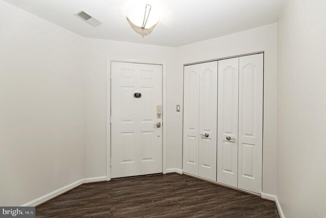 Building Photo - 7706 Haynes Point Way