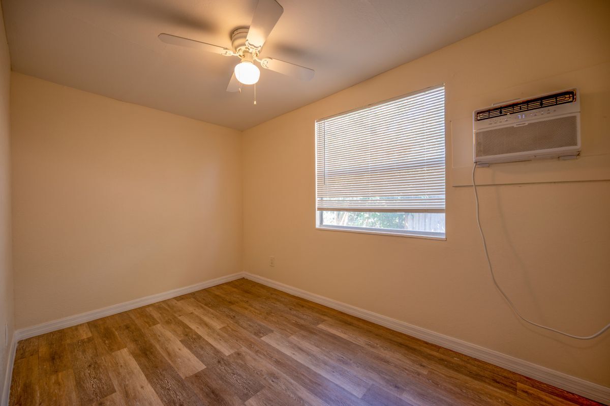 Building Photo - 8340 Roosevelt St