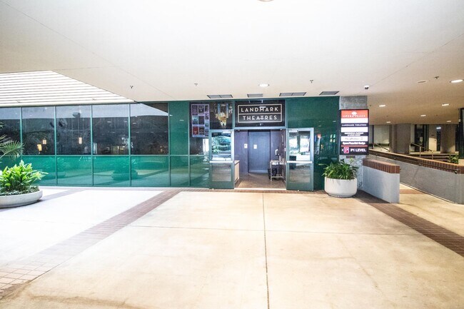 Building Photo - Updated One Bedroom Condo at Opera Plaza | AMSI | Alexandr Metlinski