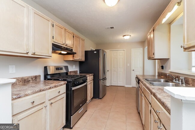 Building Photo - 3810 Greenbrook Dr