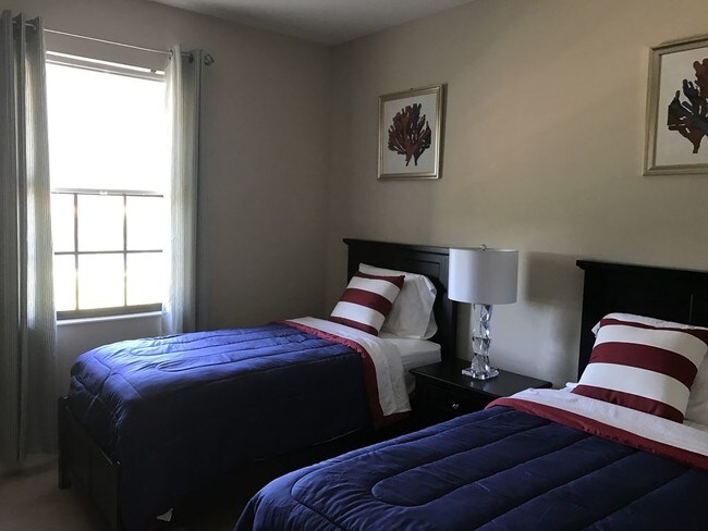 Building Photo - 11758 Izarra Way