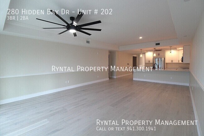 Building Photo - 280 Hidden Bay Dr