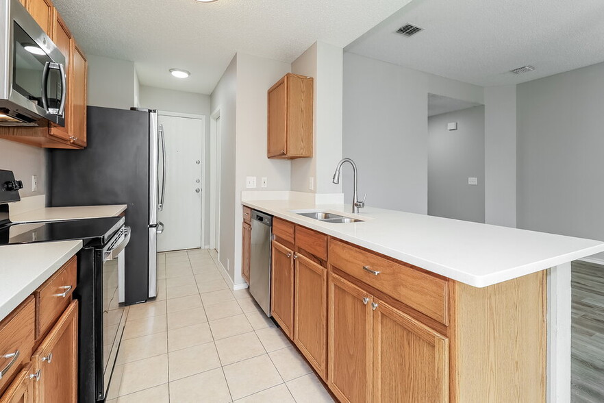 Building Photo - 3317 Bentgate Ct