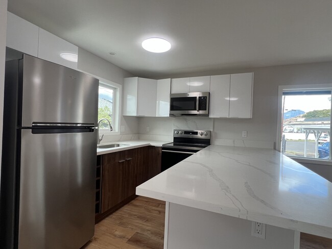 Building Photo - 85-743-743 Kanapua Pl